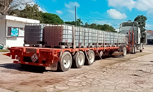 Transportando materiales para empresa petrolera.